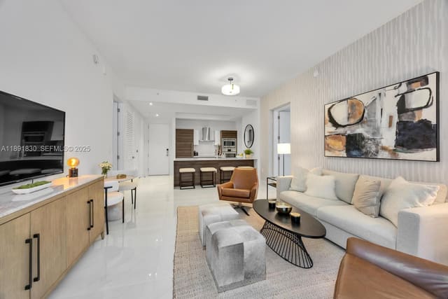 301 Altara Avenue 419, Coral Gables, FL 33146