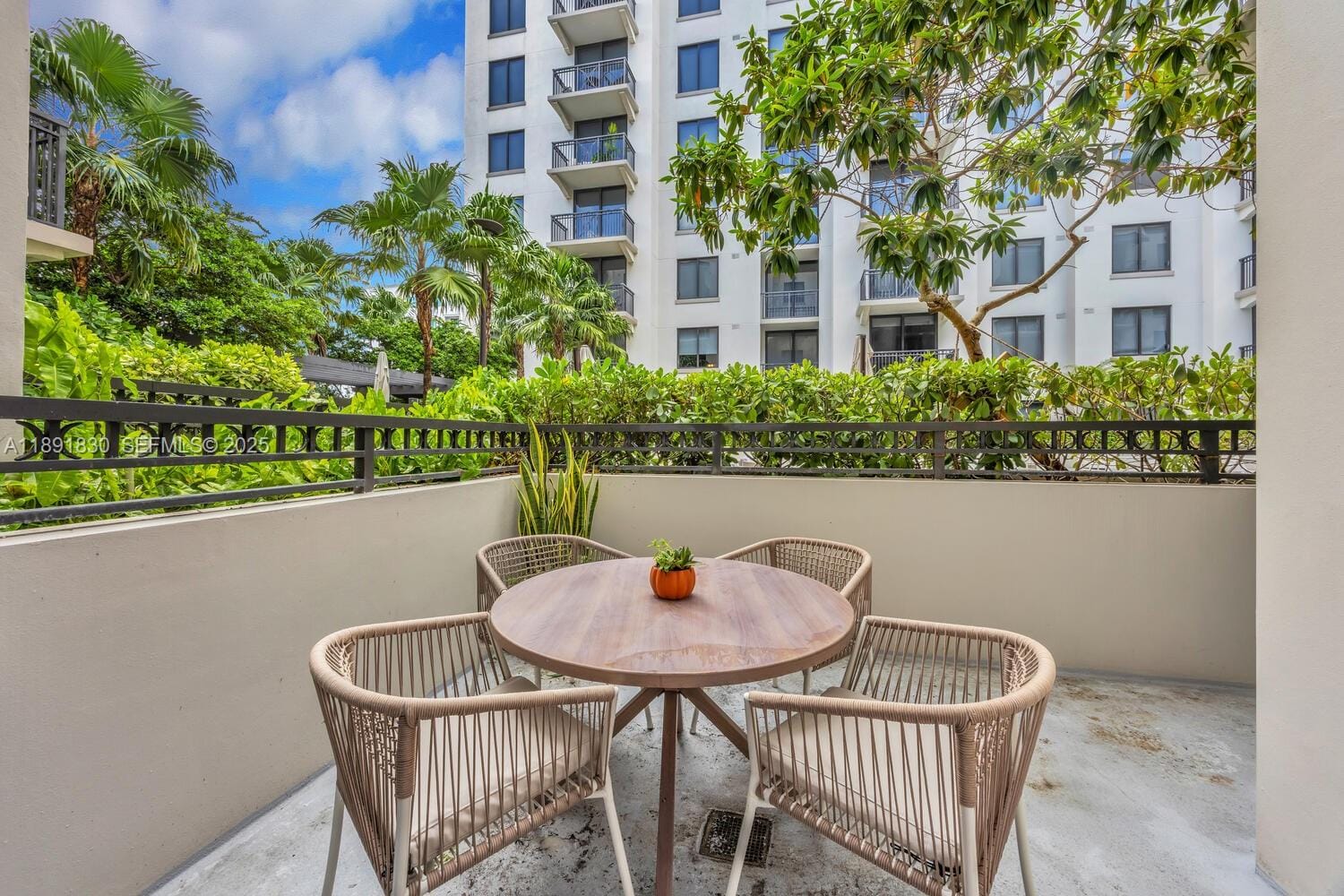 301 Altara Avenue 419, Coral Gables, FL 33146 photo 25
