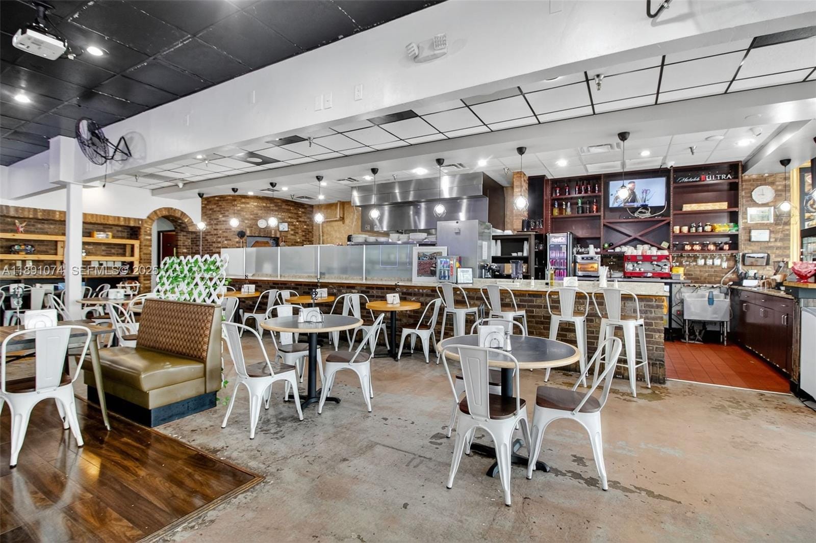 Restaurant and Bar Restaurant And Bar For Sale In Coral Springs, Coral Springs, FL 33071 photo 17