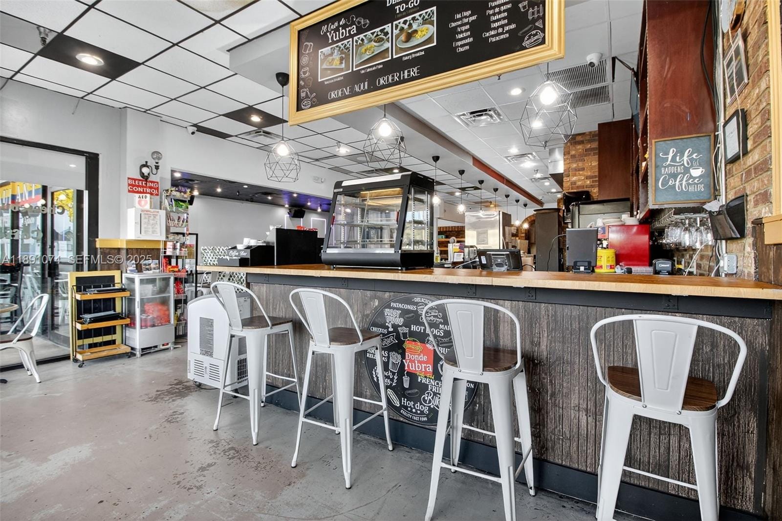 Restaurant and Bar Restaurant And Bar For Sale In Coral Springs — photo 3