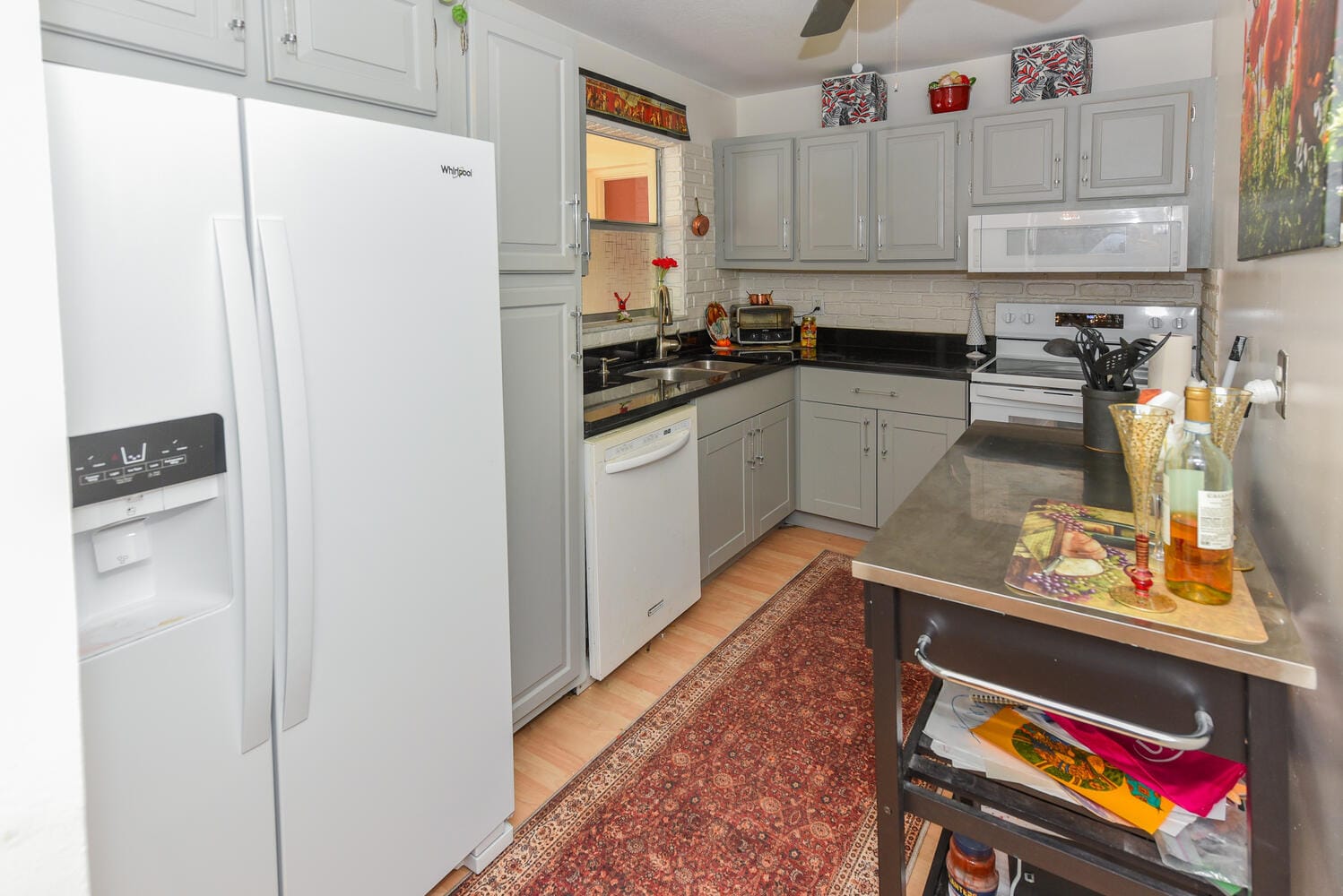 477 Lake Dora Drive — photo 9