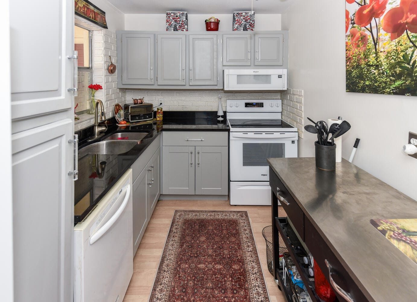 477 Lake Dora Drive — photo 10