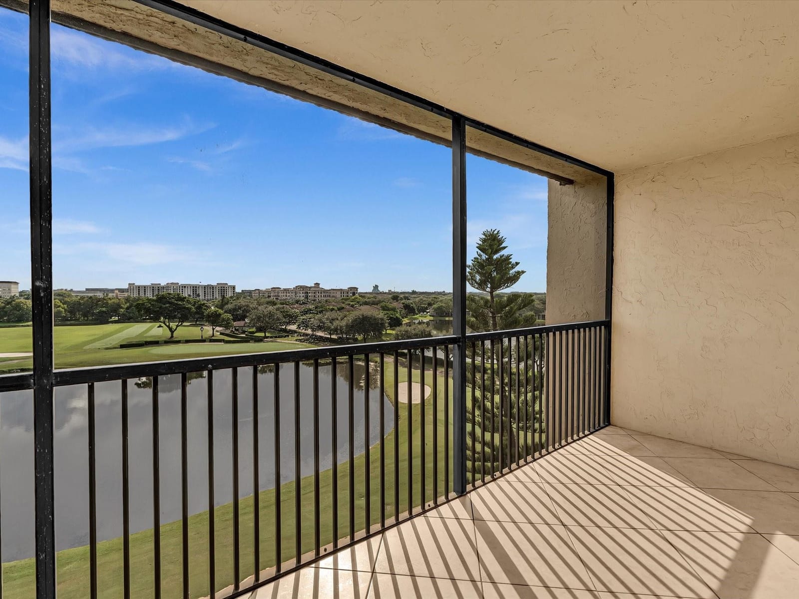 3300 W Rolling Hills Circle 705, Davie, FL 33328 photo 22