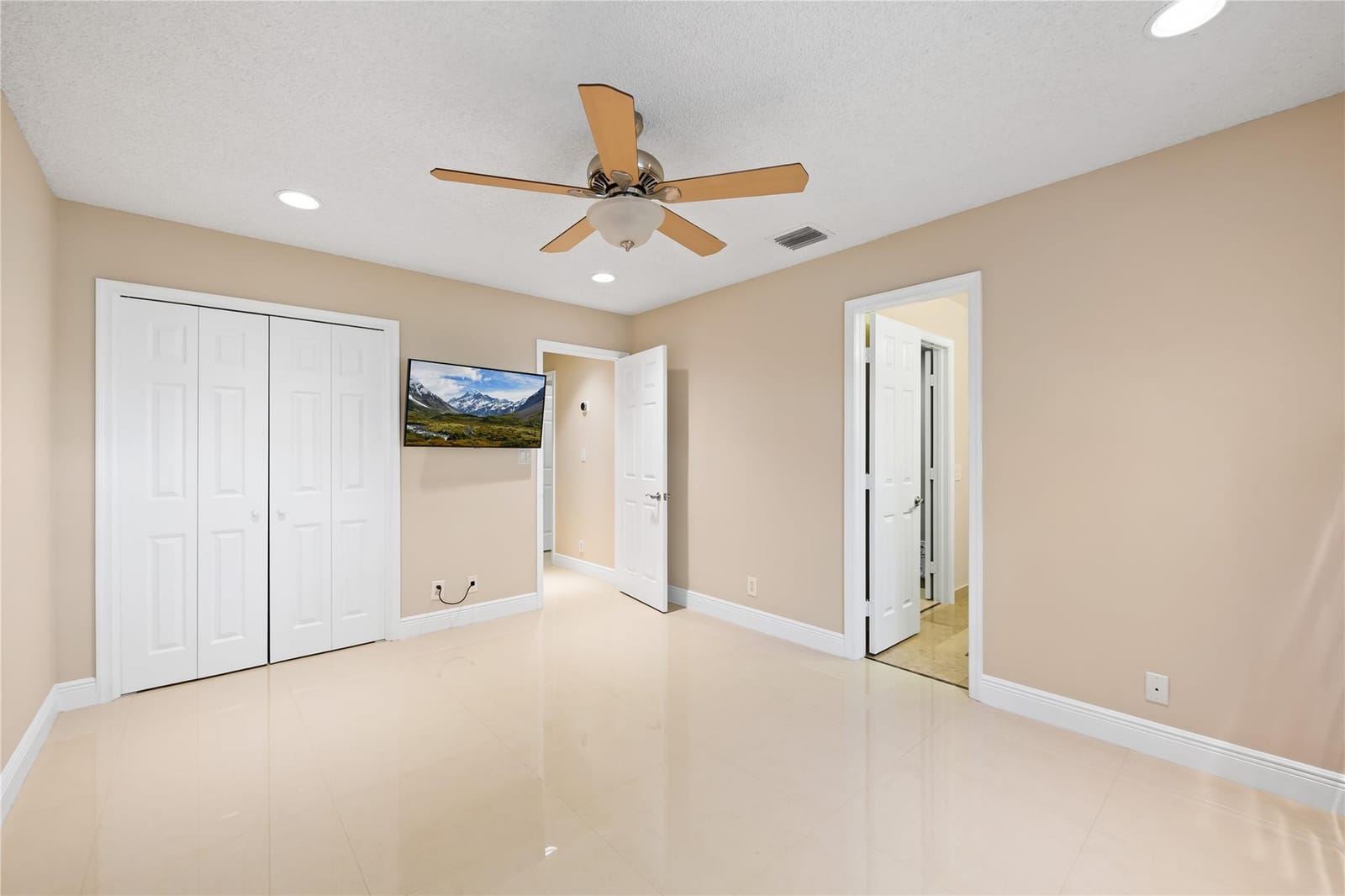 5680 NW 88th Terrace, Coral Springs, FL 33067 photo 17