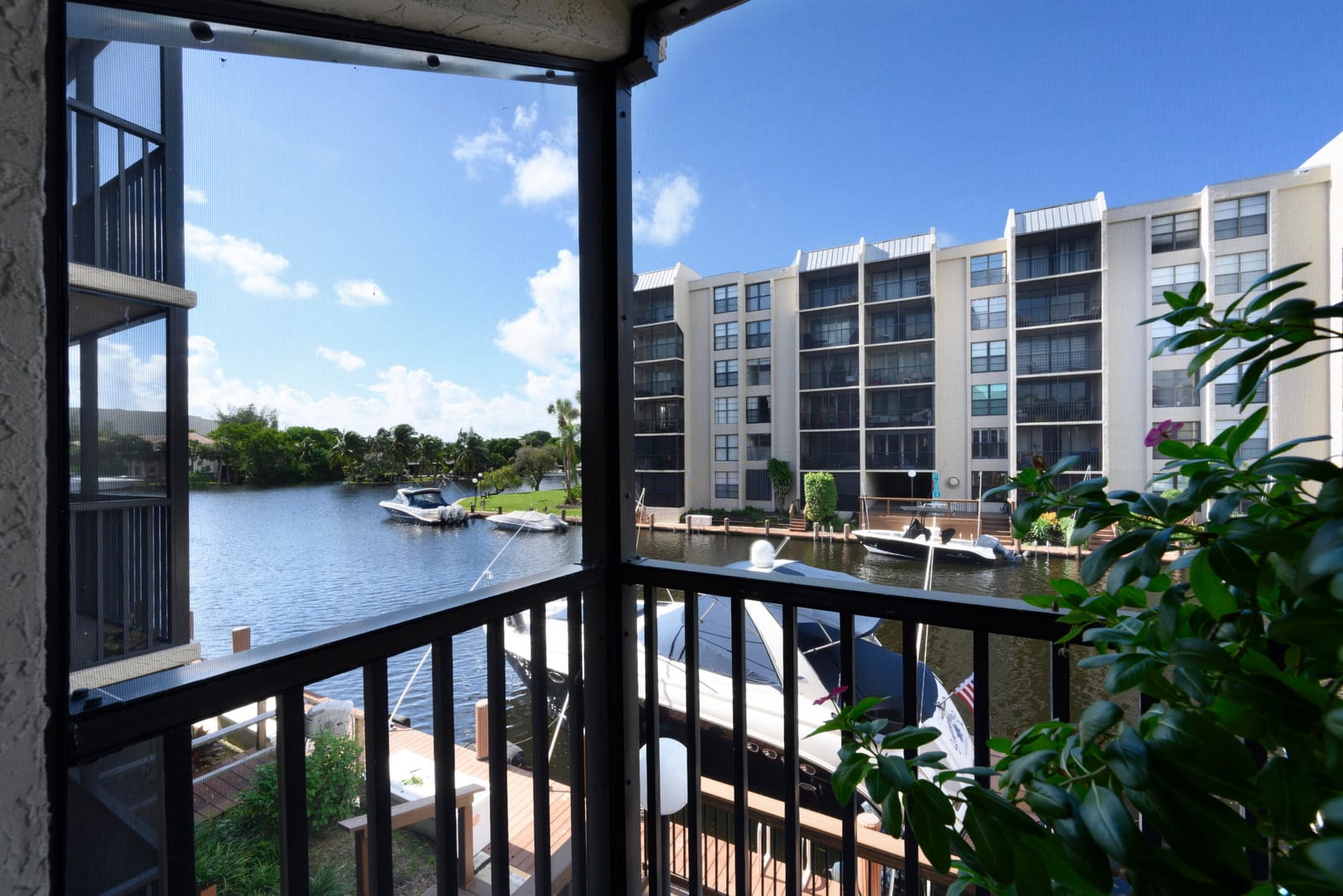 8 Royal Palm Way 2050 — photo 8