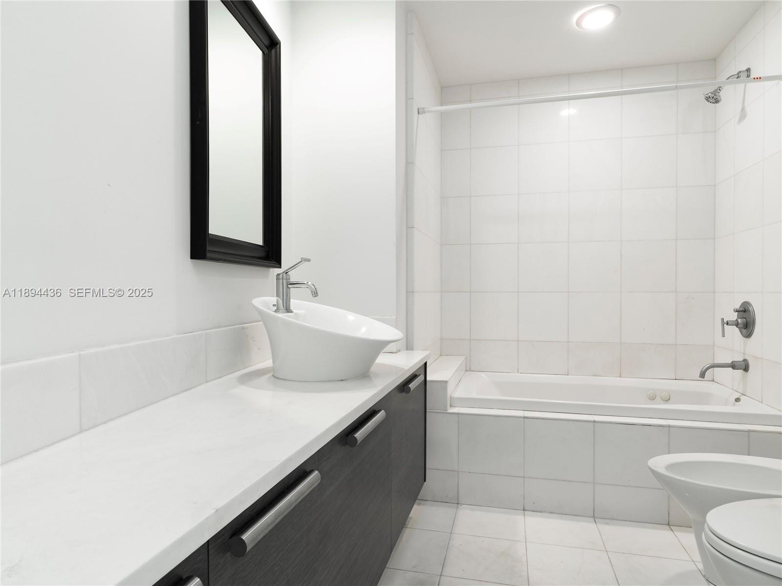 2950 NE 188th Street 225, Aventura, FL 33180 photo 9
