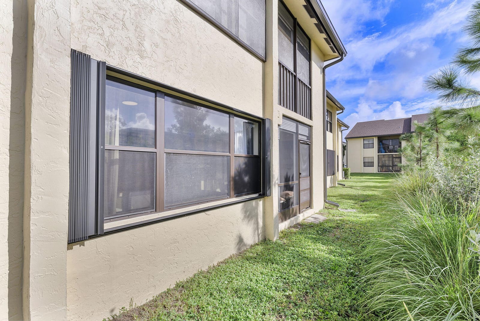 4705 Lucerne Lakes Blvd E 103, Lake Worth, FL 33467 photo 25