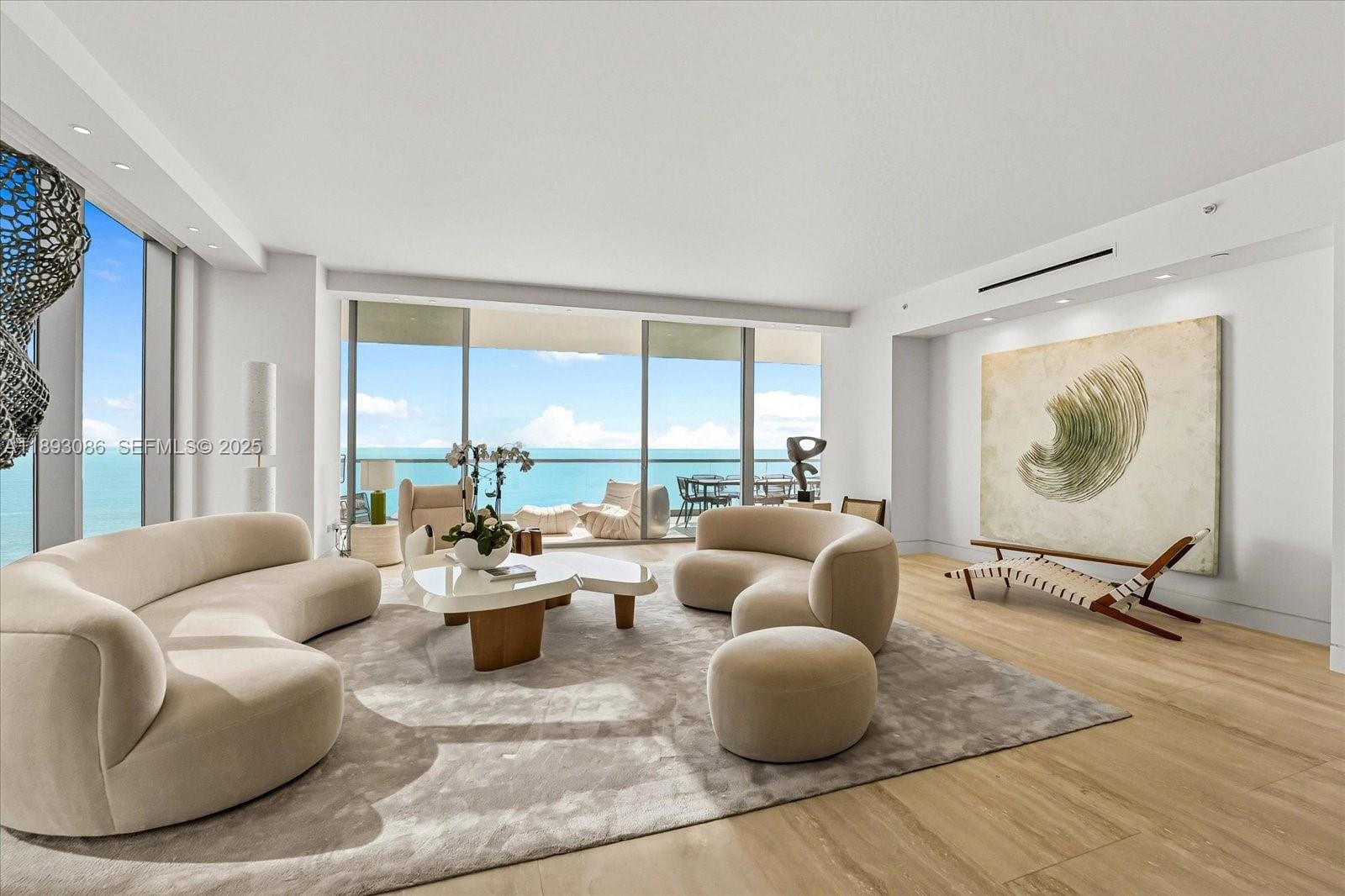 18501 Collins Avenue 1001, Sunny Isles Beach, FL 33160 photo 2