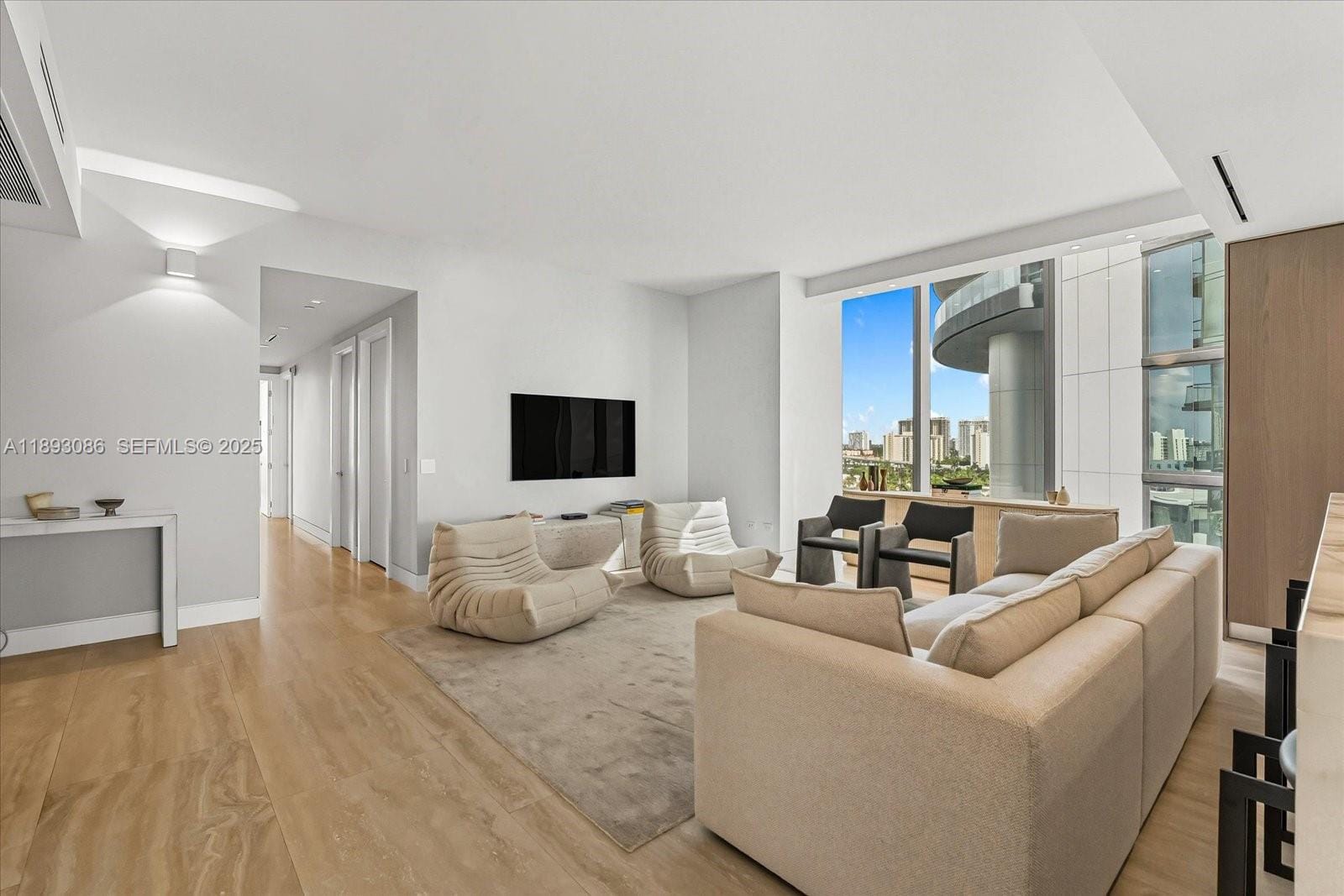 18501 Collins Avenue 1001, Sunny Isles Beach, FL 33160 photo 7