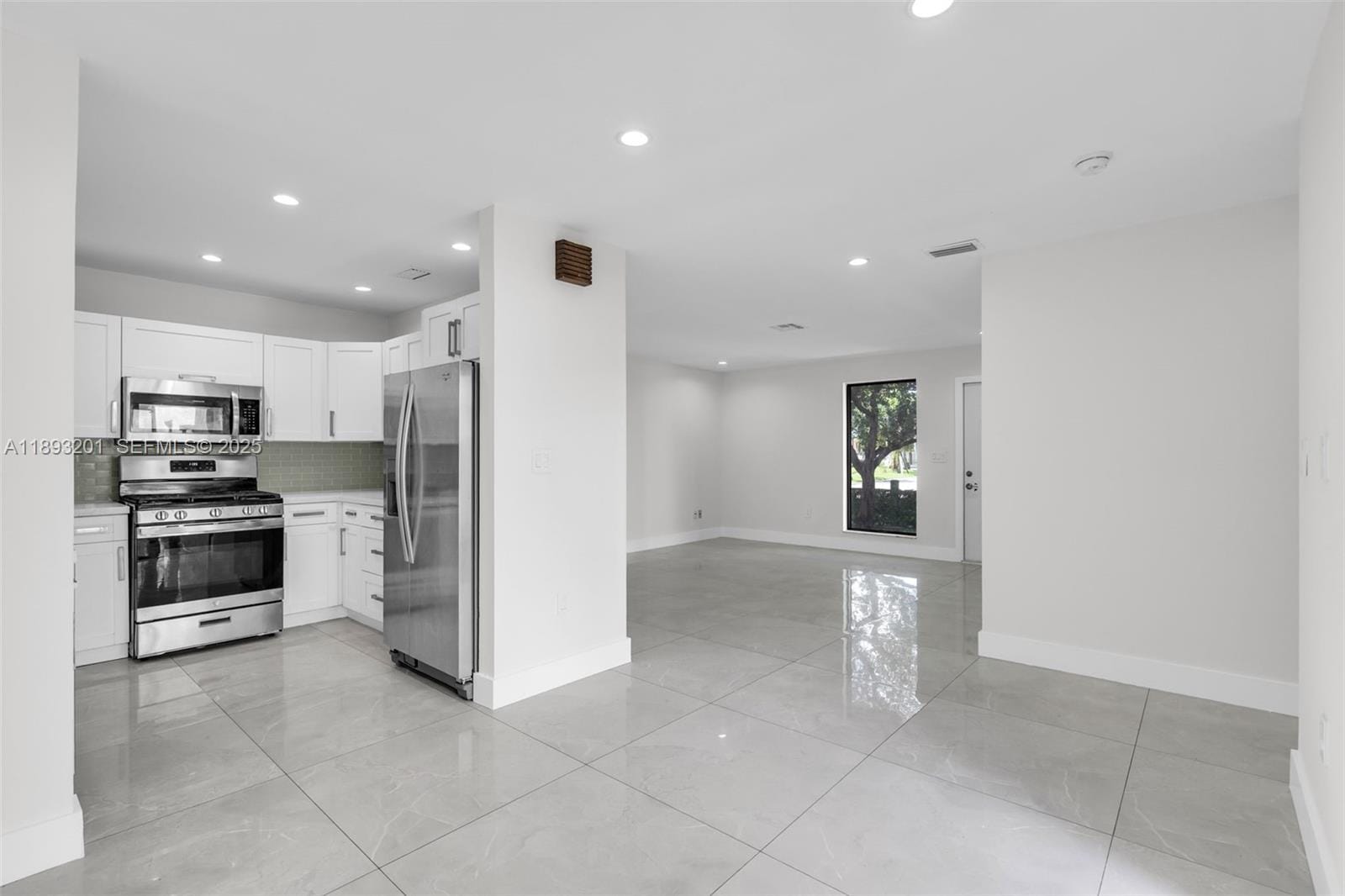 10669 SW 113th Place 84Z, Miami, FL 33176 photo 11