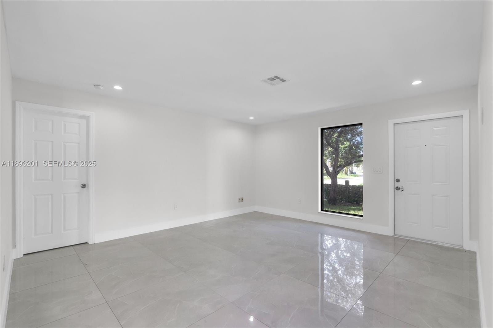 10669 SW 113th Place 84Z, Miami, FL 33176 photo 5