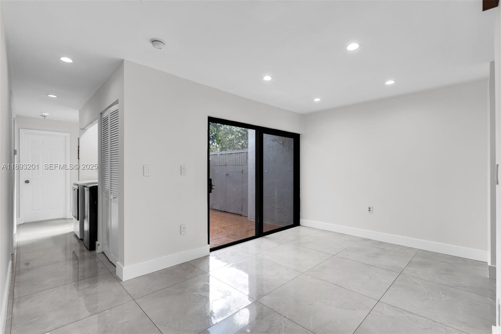 10669 SW 113th Place 84Z, Miami, FL 33176 photo 7