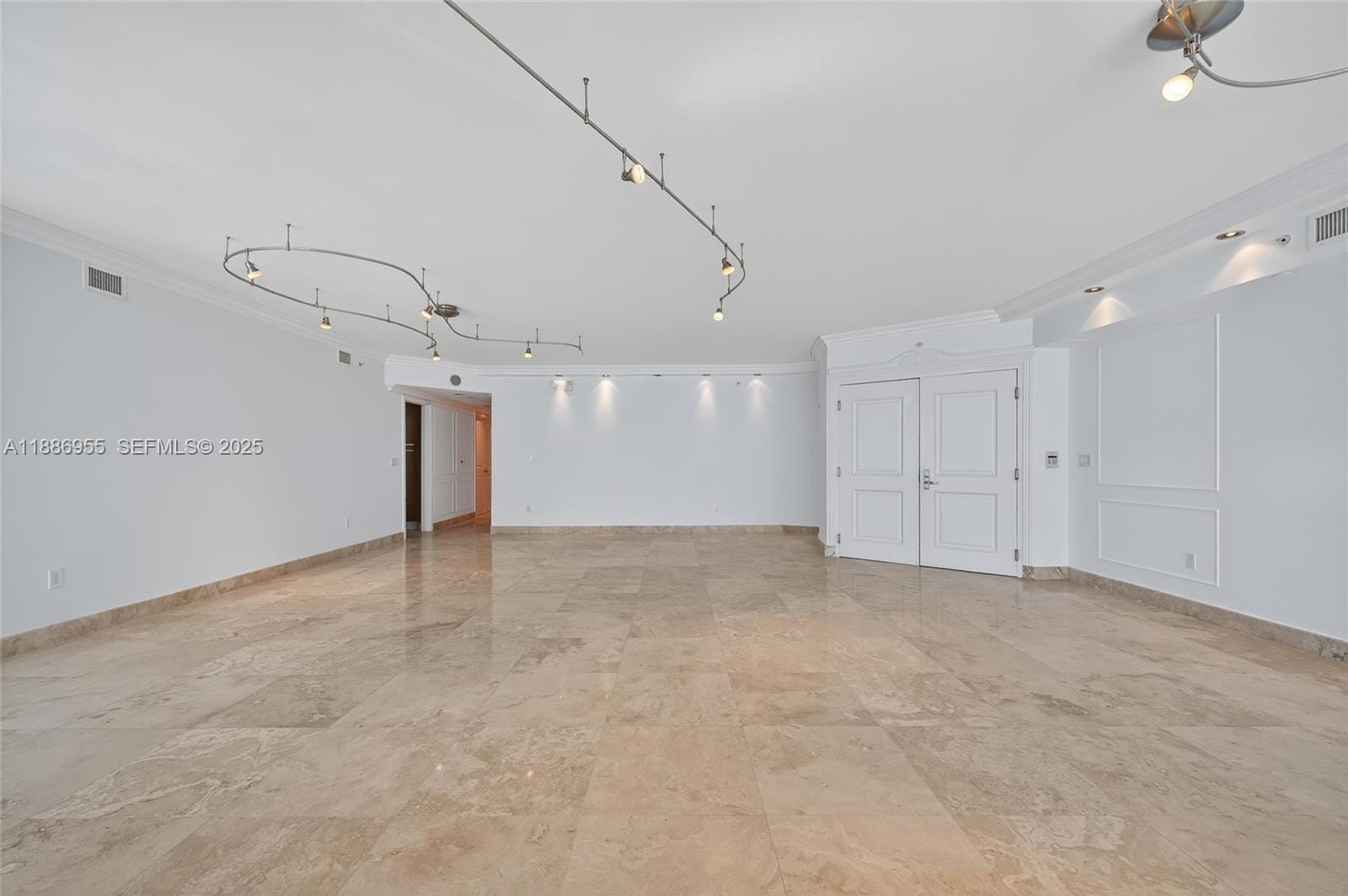3101 S Ocean Drive 2403, Hollywood, FL 33019 photo 9