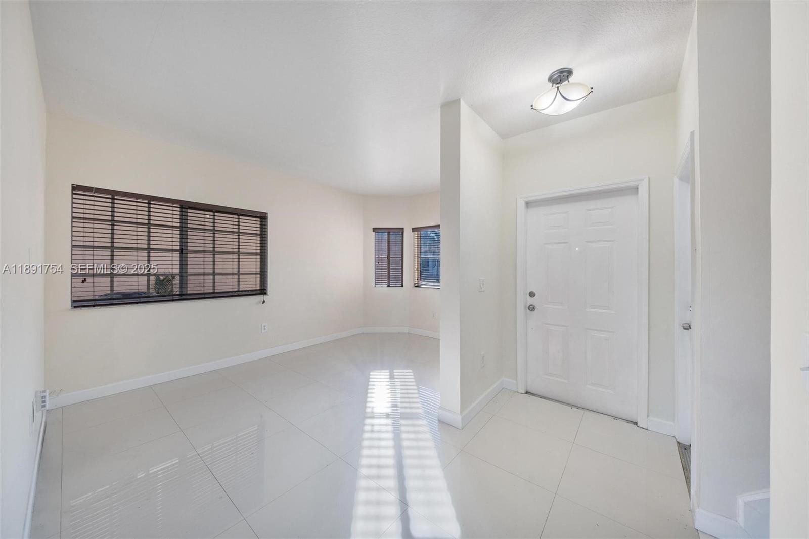 949 NE 41st Avenue, Homestead, FL 33033 photo 11
