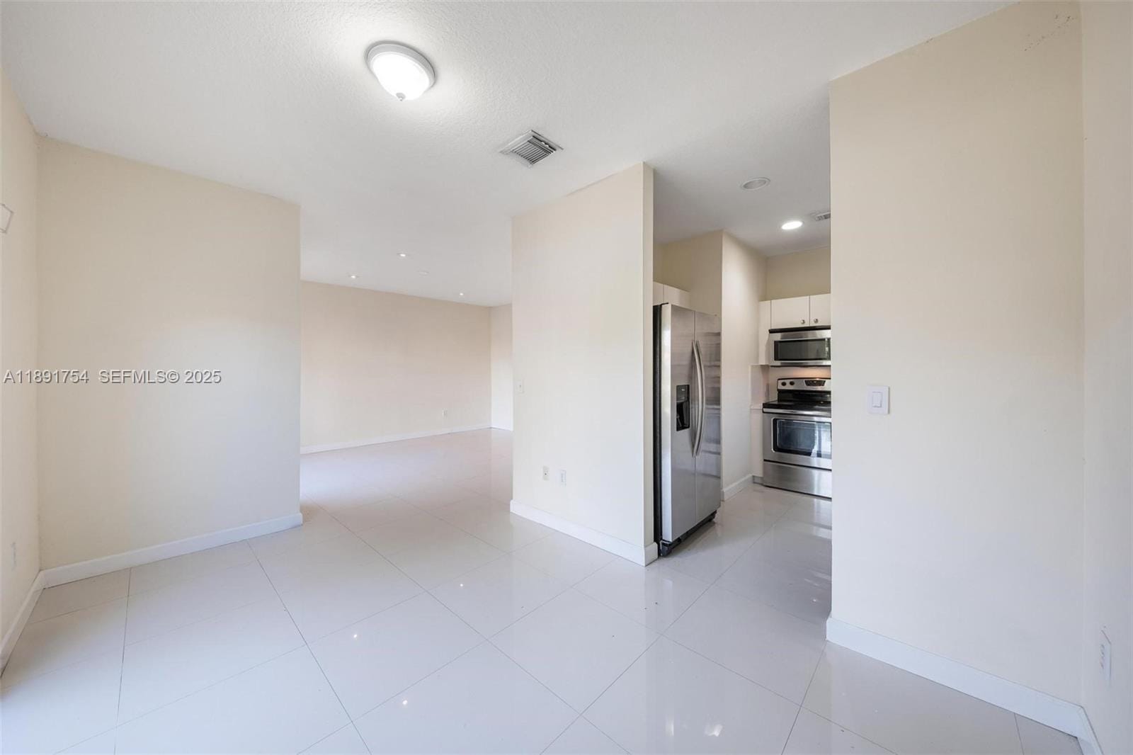 949 NE 41st Avenue, Homestead, FL 33033 photo 17