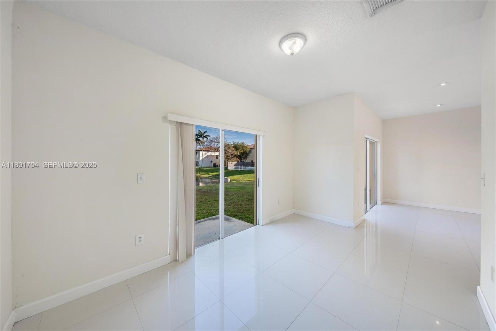 949 NE 41st Avenue, Homestead, FL 33033 photo 18