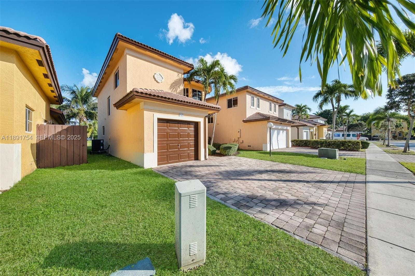 949 NE 41st Avenue, Homestead, FL 33033 photo 3