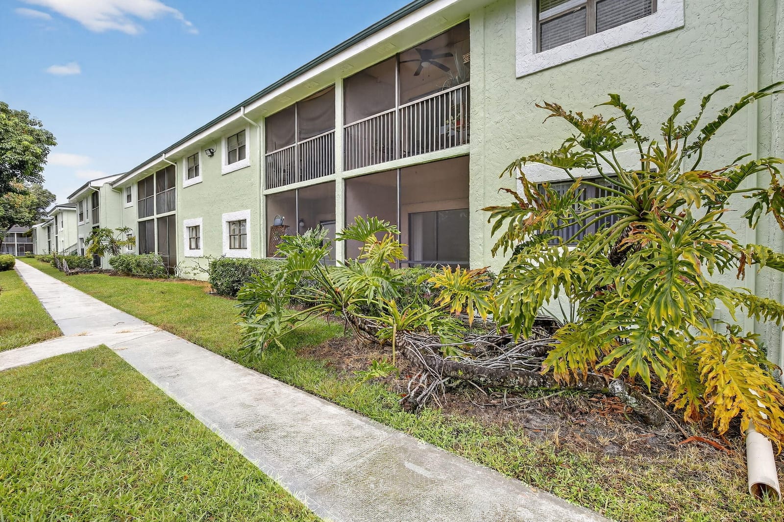 8789 NW 39 Street 8789, Sunrise, FL 33351 photo 3