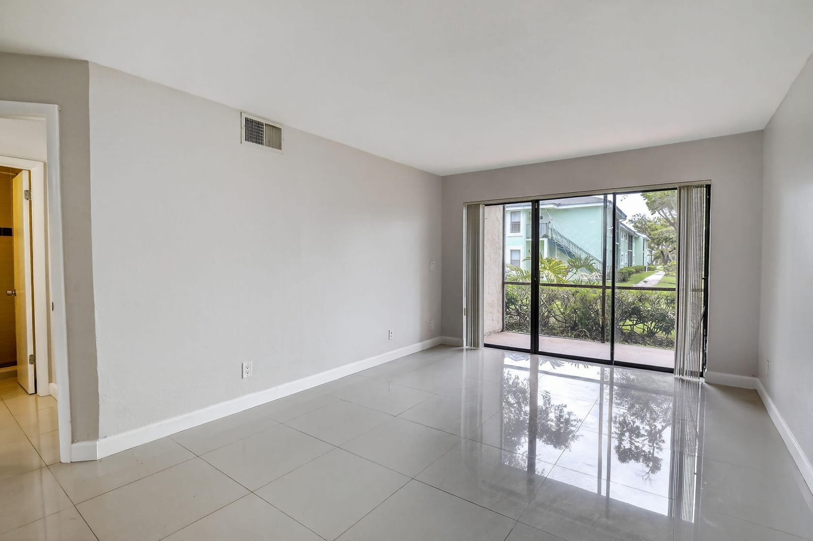 8789 NW 39 Street 8789, Sunrise, FL 33351 photo 8