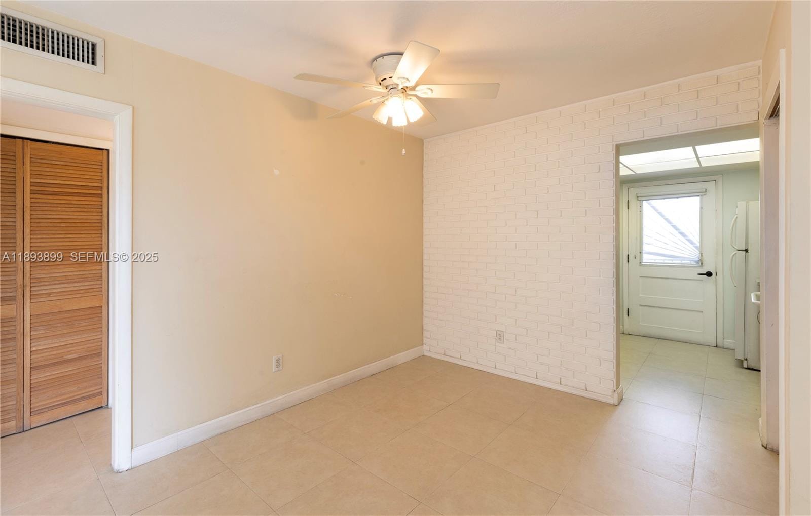 6815 Edgewater Drive 309, Coral Gables, FL 33133 photo 6