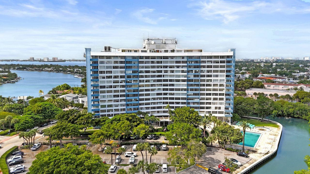 7441 Wayne Avenue 10c, Miami Beach, FL 33141, Miami Beach