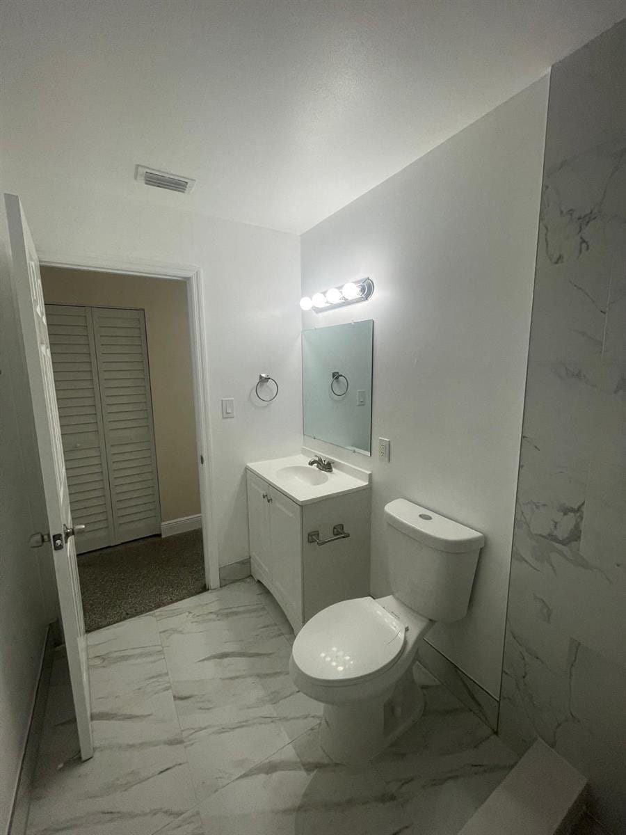 688 NW 21st Street, Pompano Beach, FL 33060 photo 4