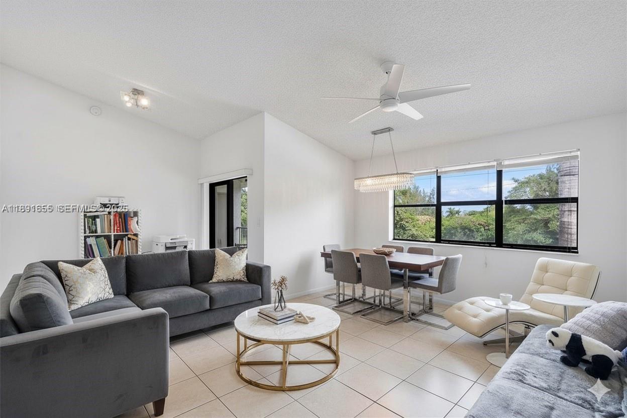 610 S Park Road 351, Hollywood, FL 33021, Hollywood