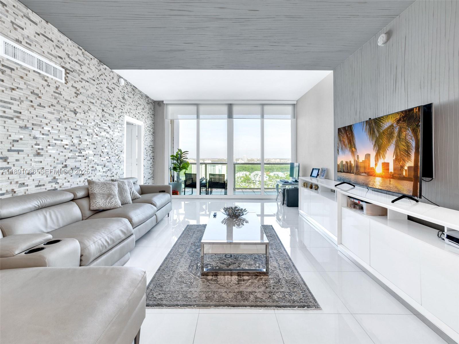 100 Bayview Drive PH01, Sunny Isles Beach, FL 33160, Sunny Isles Beach