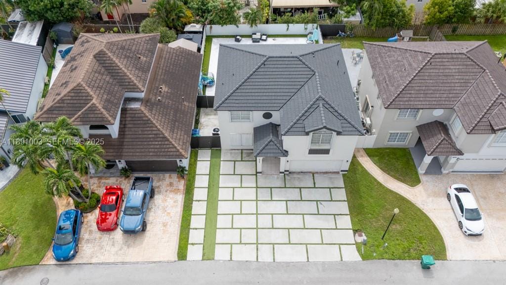 8248 NW 195th Terrace, Hialeah, FL 33015 photo 2