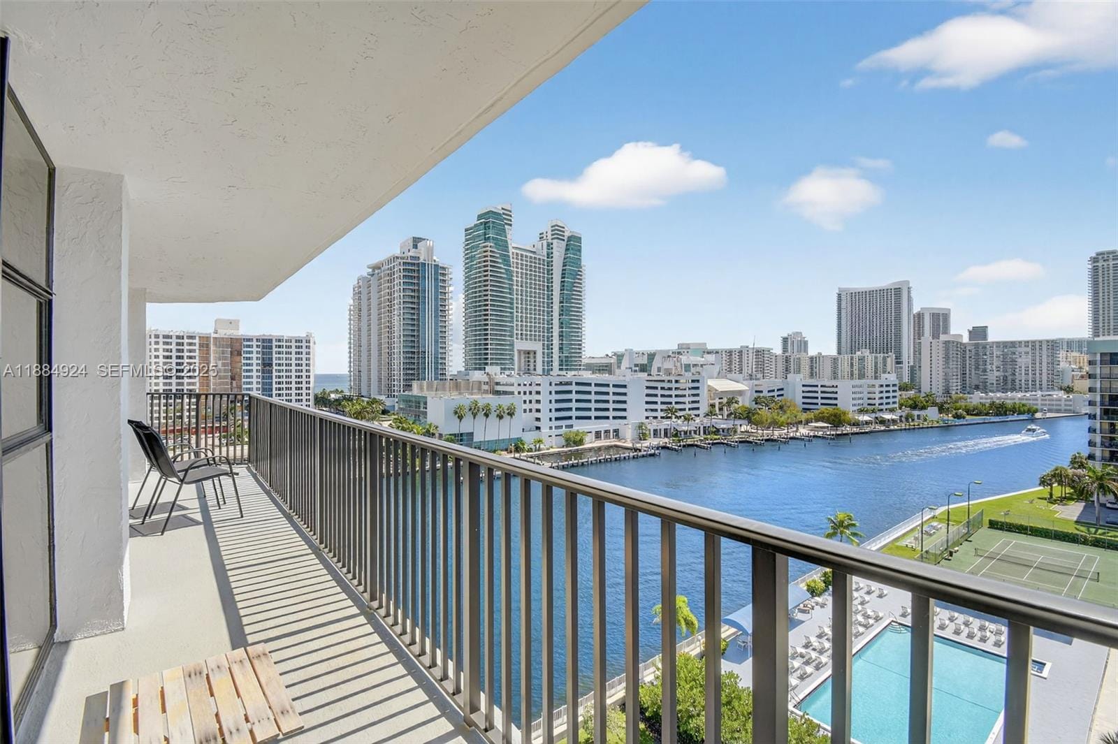 600 Parkview Drive 1020, Hallandale Beach, FL 33009 photo 11