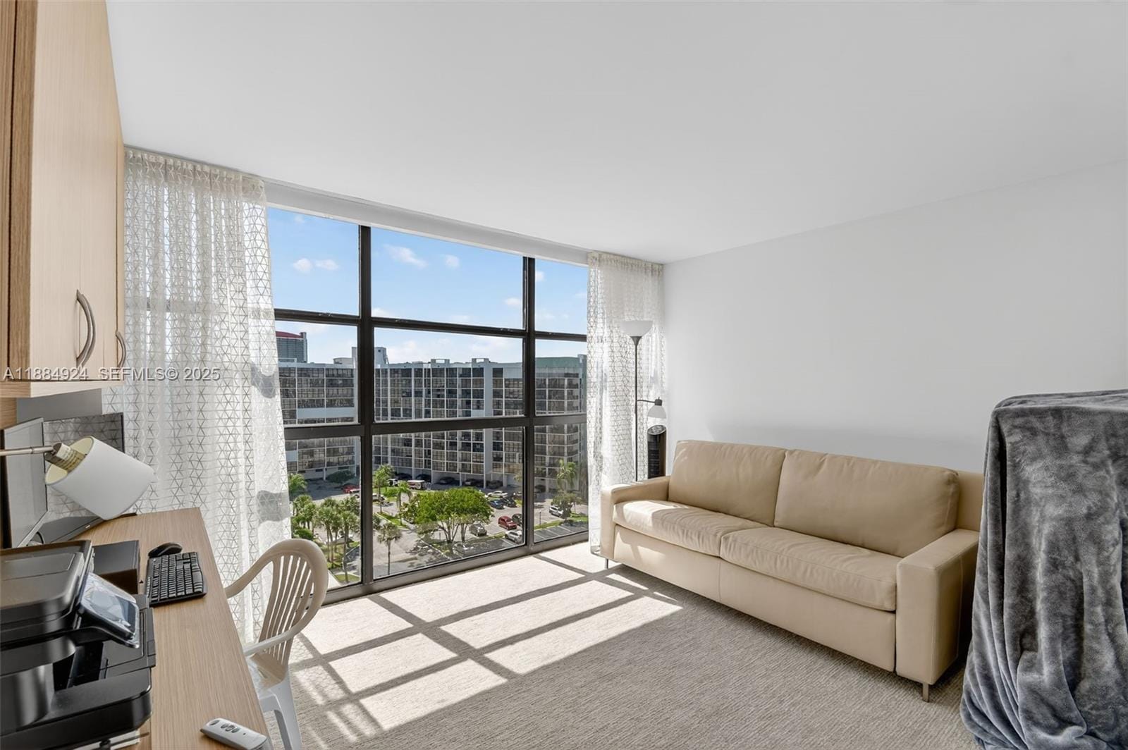600 Parkview Drive 1020, Hallandale Beach, FL 33009 photo 17