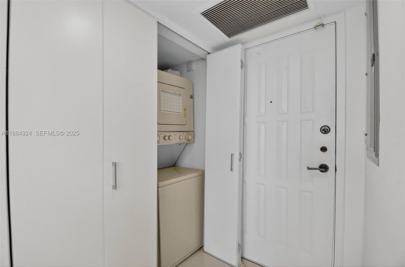 600 Parkview Drive 1020, Hallandale Beach, FL 33009 photo 18