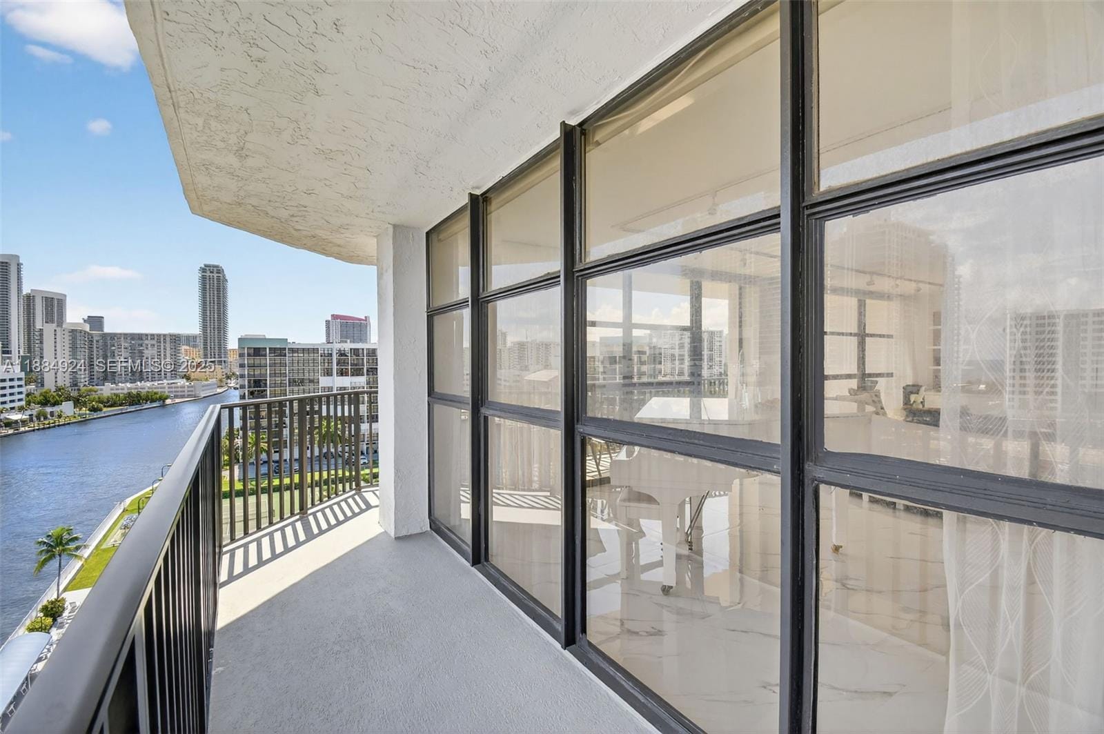 600 Parkview Drive 1020, Hallandale Beach, FL 33009 photo 5