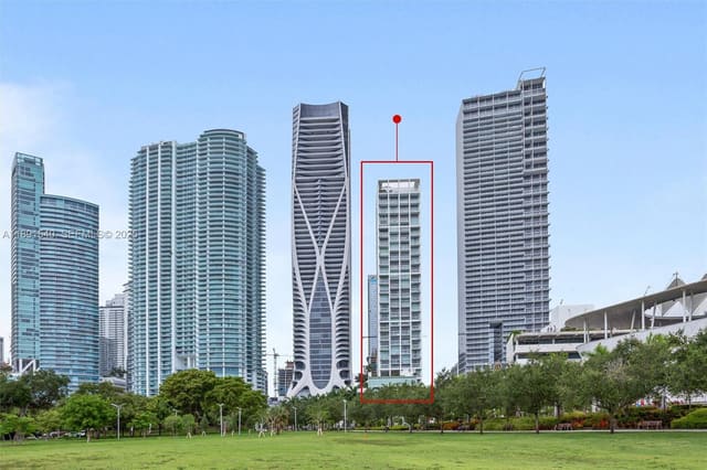1040 Biscayne Boulevard 2108, sold in Ten Museum Pk Residential, Miami, FL