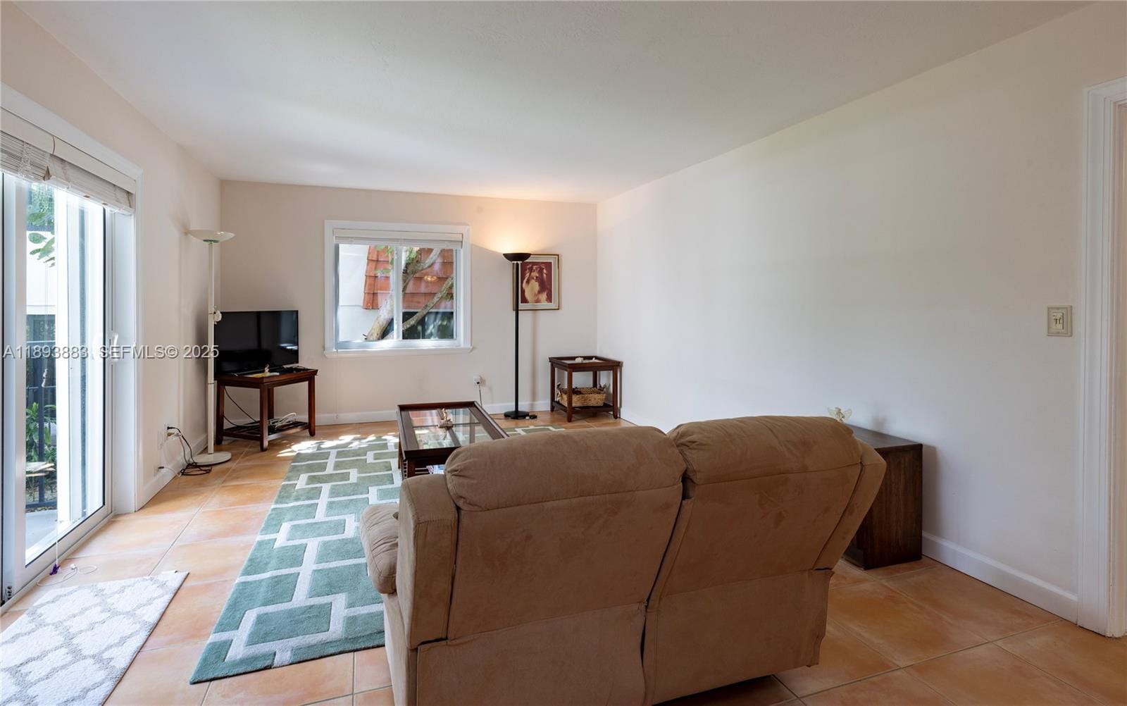 6815 Edgewater Drive 108, Coral Gables, FL 33133 photo 4