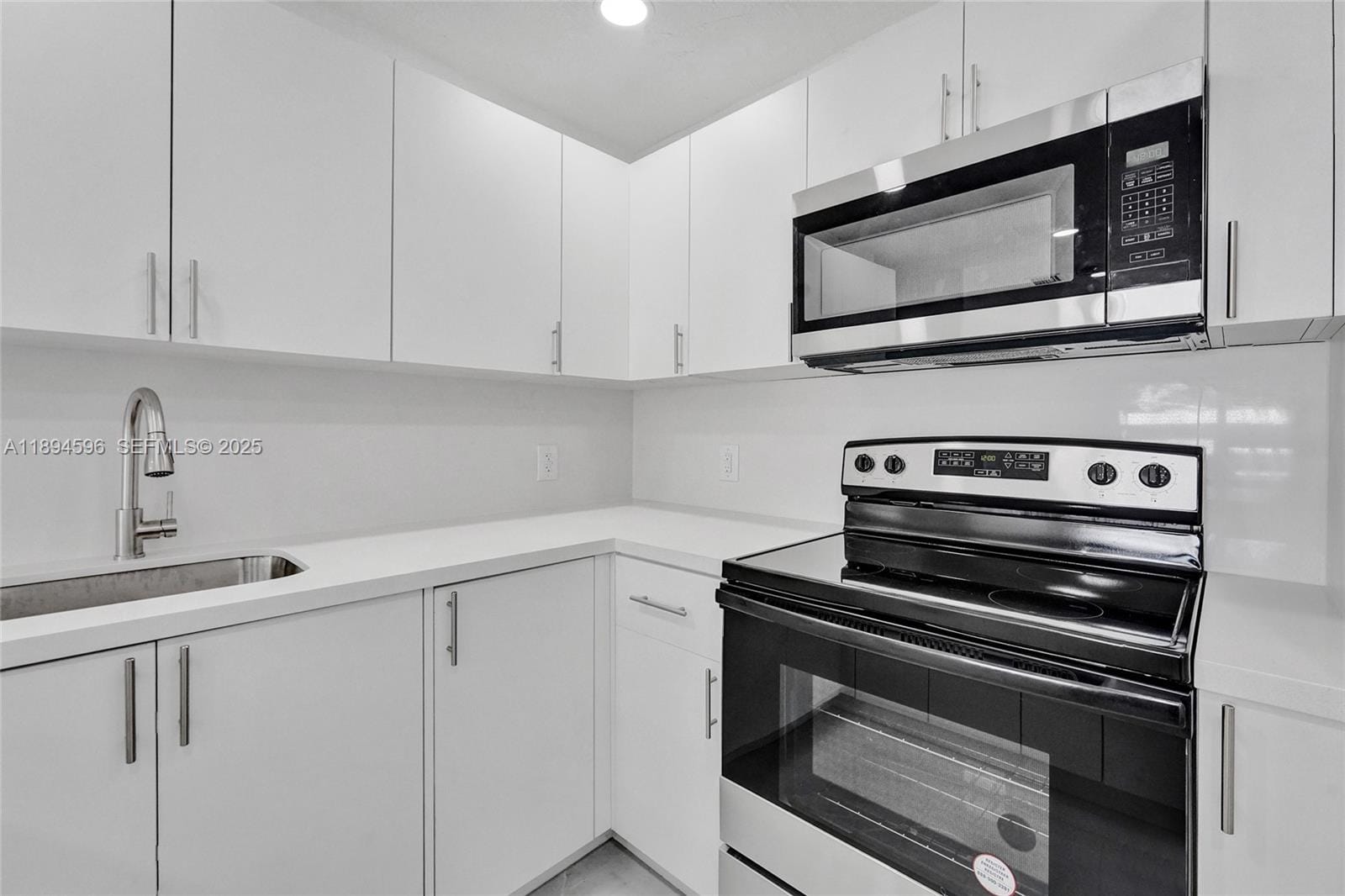 6930 SW 24th Court, Miramar, FL 33023 photo 14