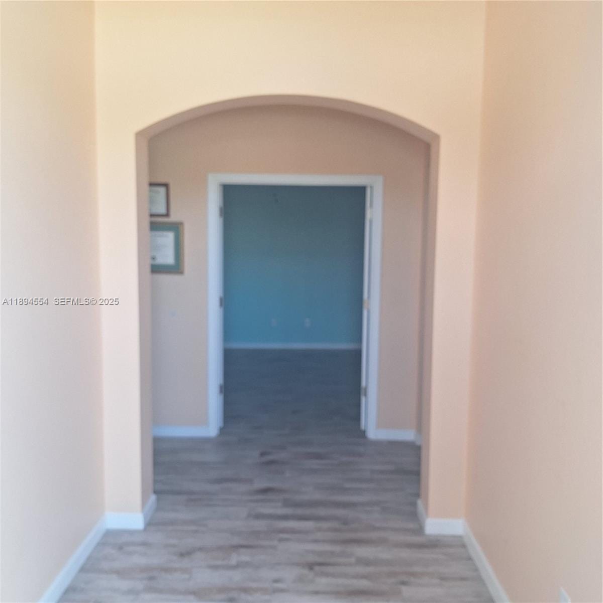 11484 SW Lake Park Drive — photo 4