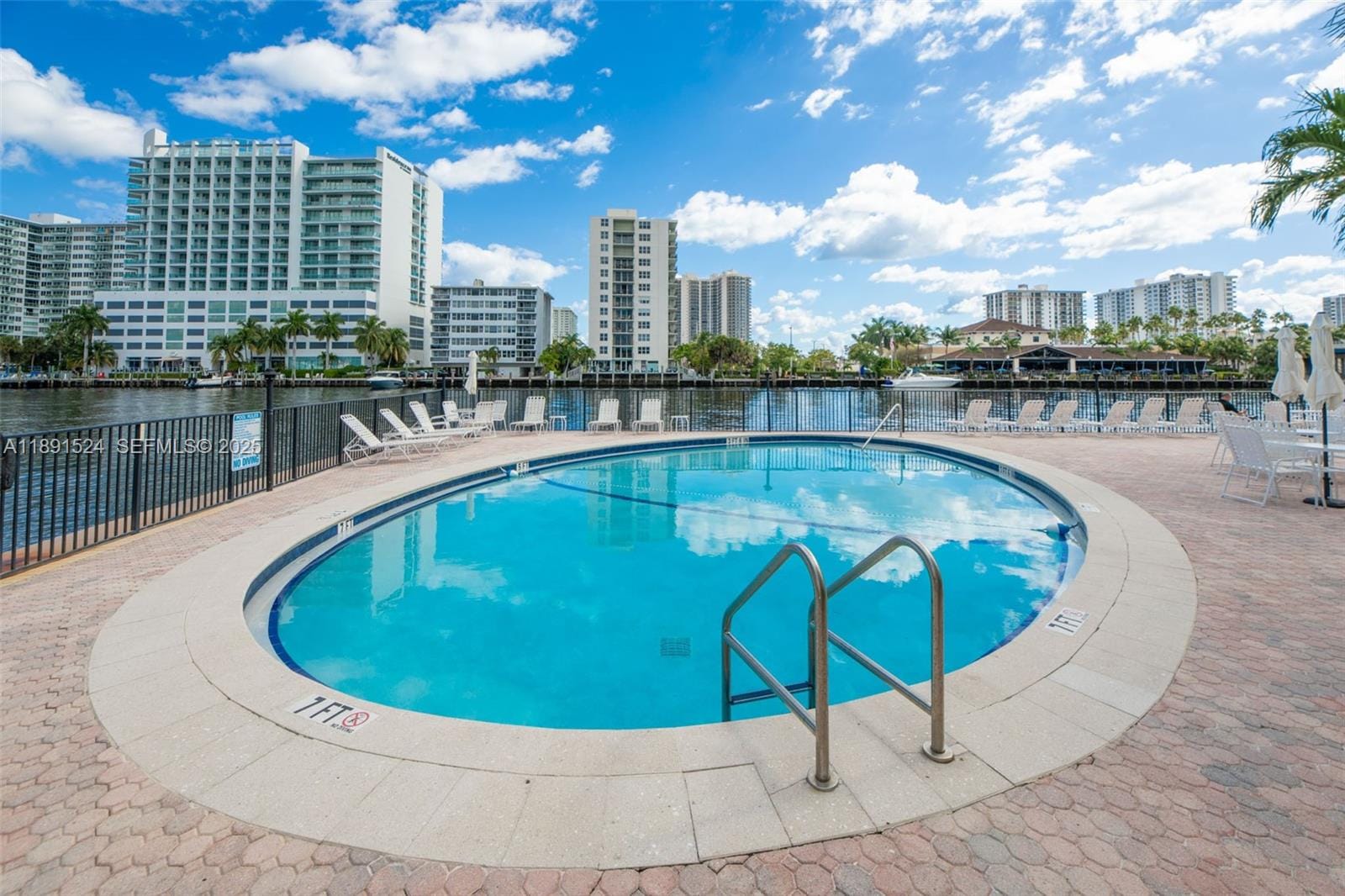 2881 NE 32nd Street 221, Fort Lauderdale, FL 33306 photo 23