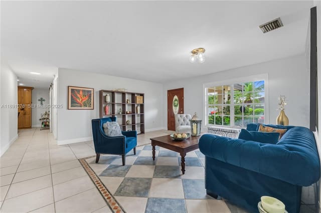 13200 SW 43rd Street, sold in San Sebastian Unit No 5, Miami, FL