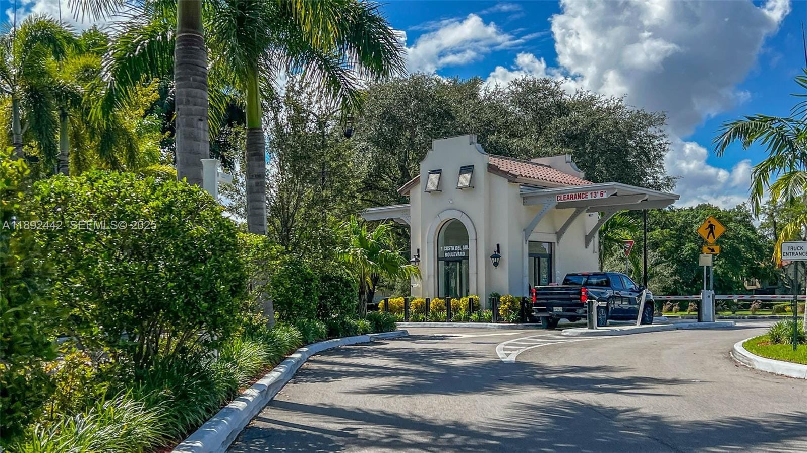 3706 Estepona Avenue 16D2, Doral, FL 33178 photo 22