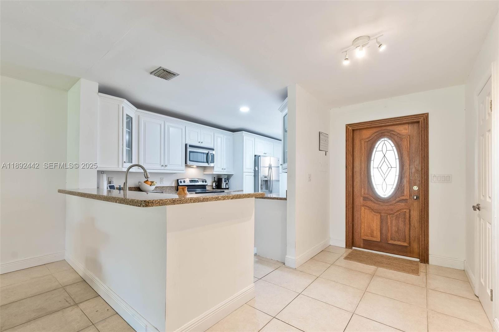 3706 Estepona Avenue 16D2 — photo 2