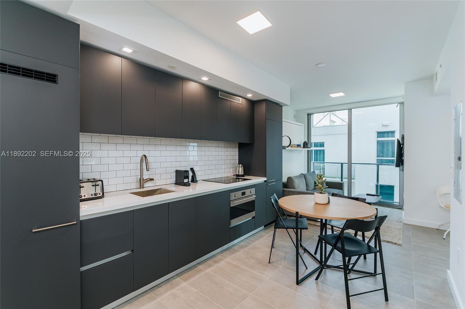 227 NE 2nd Street 2508, Miami, FL 33132