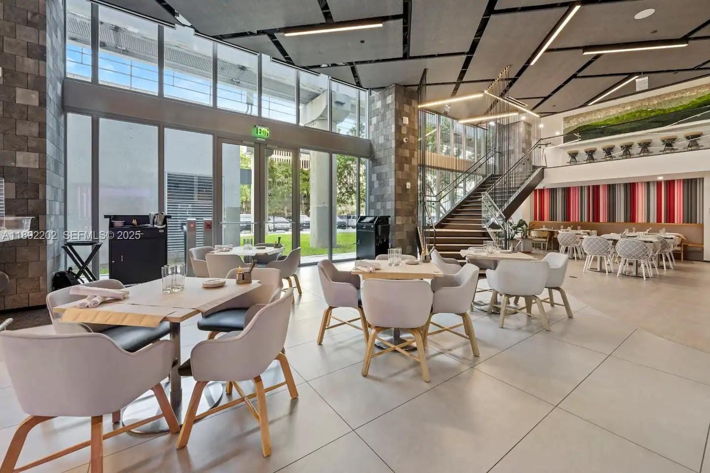 227 NE 2nd Street 2508, Miami, FL 33132 photo 16