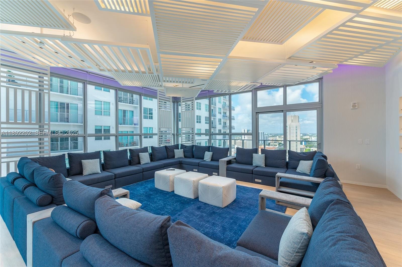 227 NE 2nd Street 2508, Miami, FL 33132 photo 19