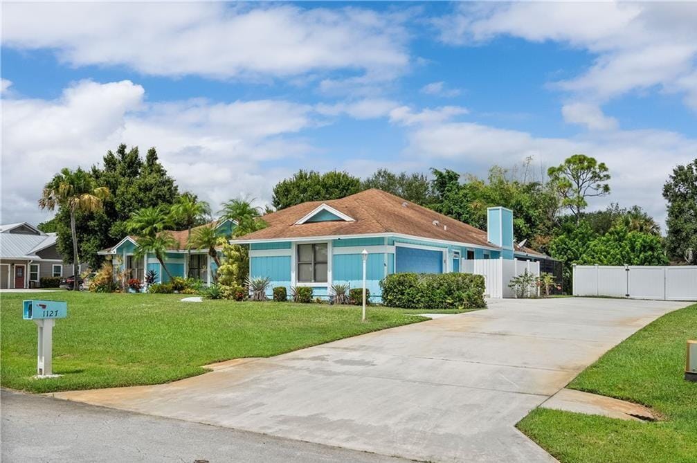 1127 SW Catalina Street, Palm City, FL 34990 photo 3