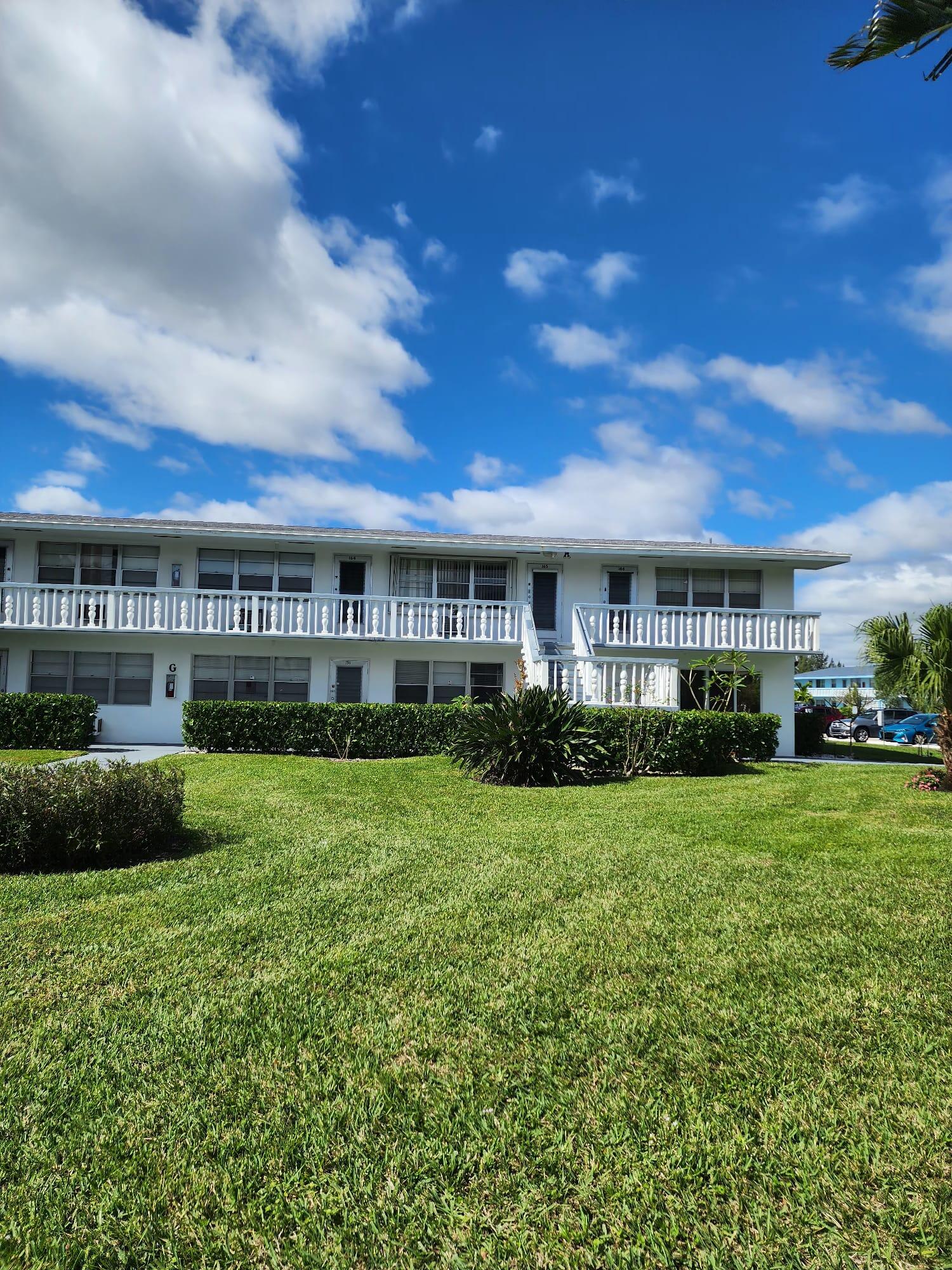 165 Camden G, West Palm Beach, FL 33417, West Palm Beach