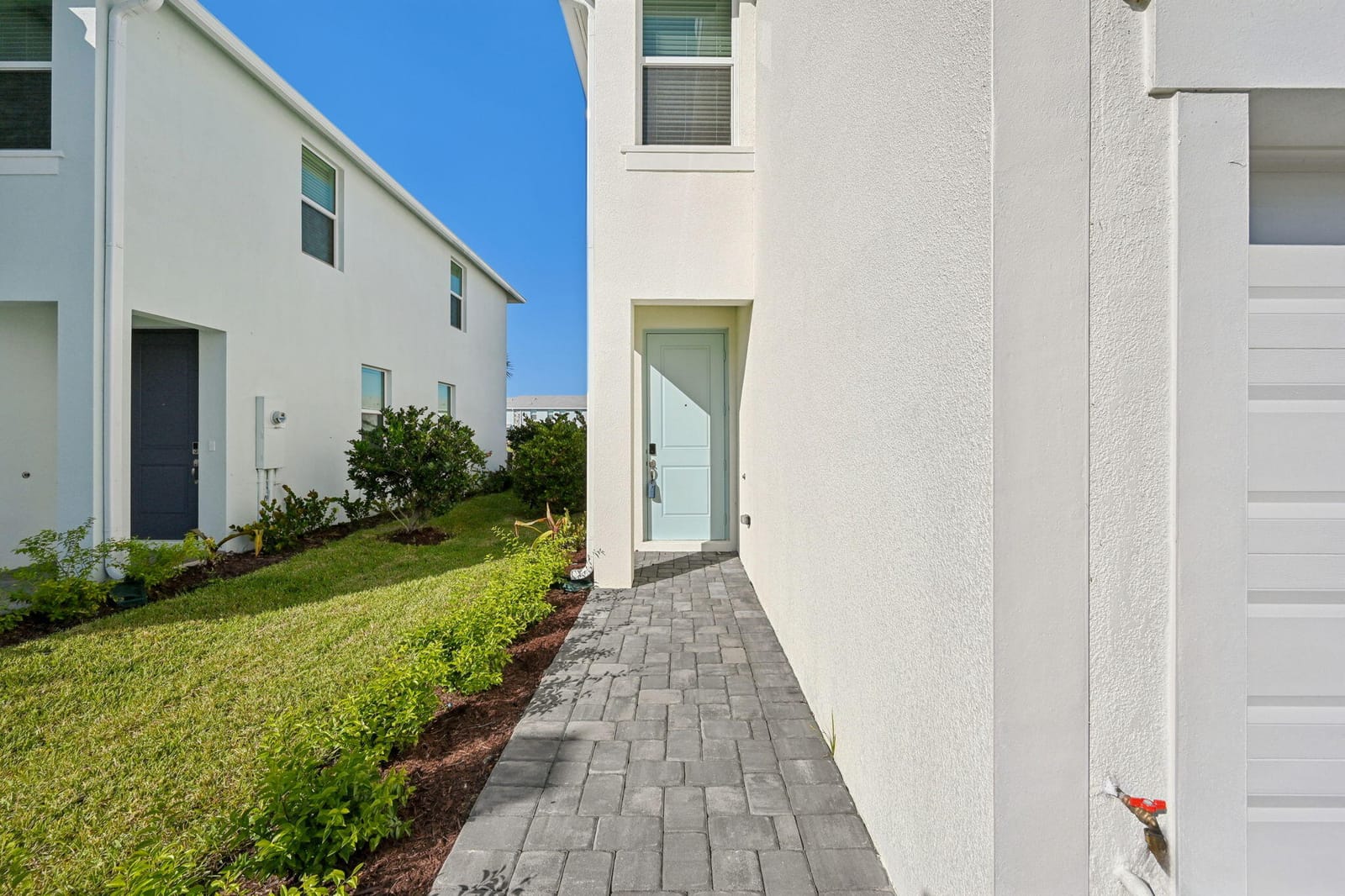 575 Salisbury Circle, Fort Pierce, FL 34982 photo 5