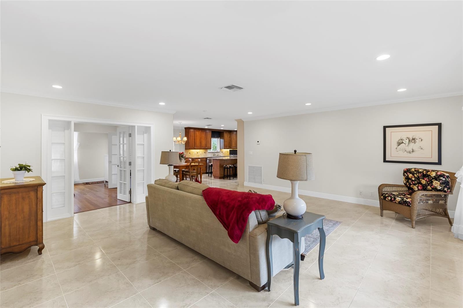 7237 E Tropical Way, Plantation, FL 33317 photo 14