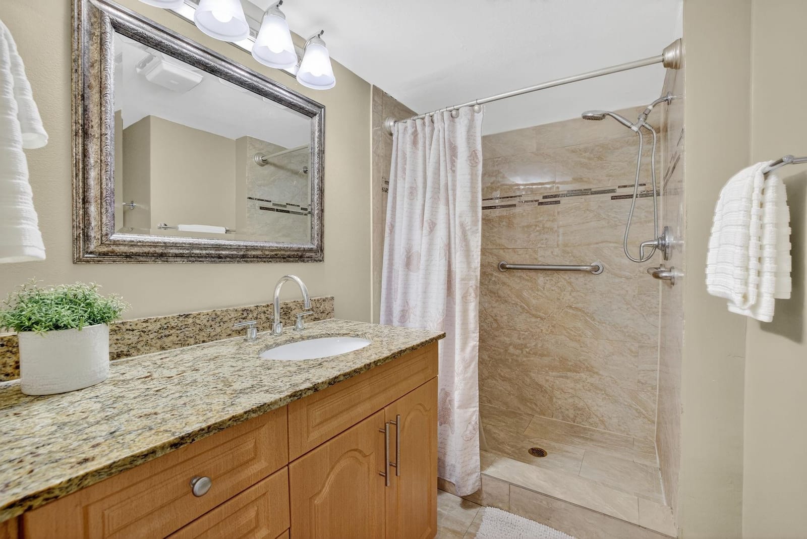 16051 Blatt Boulevard 211, Weston, FL 33326 photo 18