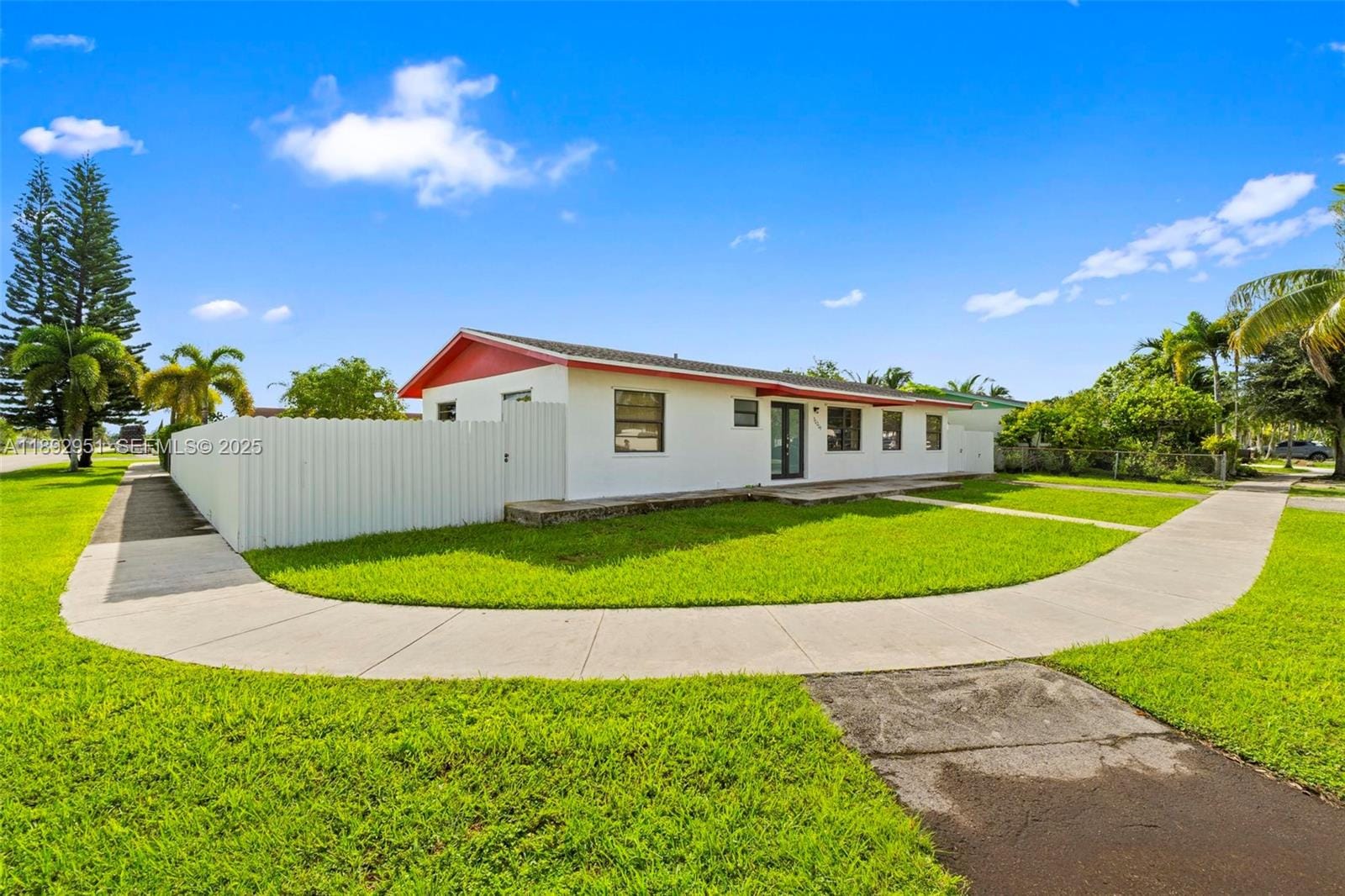 30205 SW 154th Court, Homestead, FL 33033 photo 2